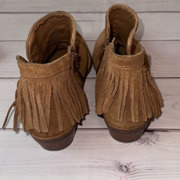 Lucky Brand Freedah Fringe Suede Booties Tan Size 7M Western Boho Almond Toe - Picture 7 of 11
